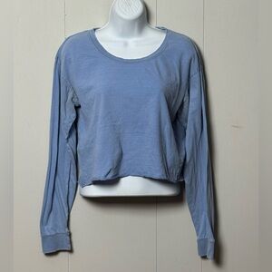 Body Glove Women’s Light Blue Long Sleeve Cropped Super Soft Tee Size M